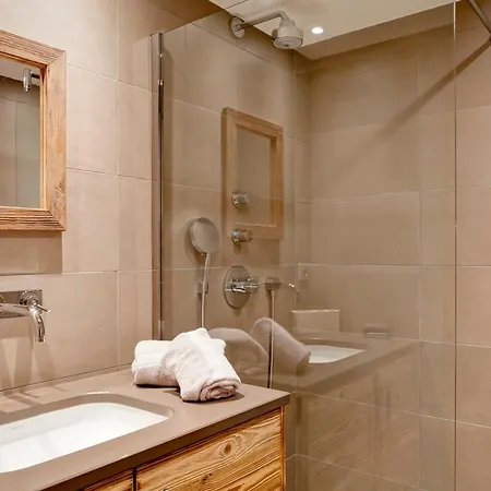 Chalet Renove Au Coeur Du Praz, Courchevel, A 150m Des Pistes, 4 Chambres, 9 Personnes - Fr-1-514-20 Saint-Bon-Tarentaise